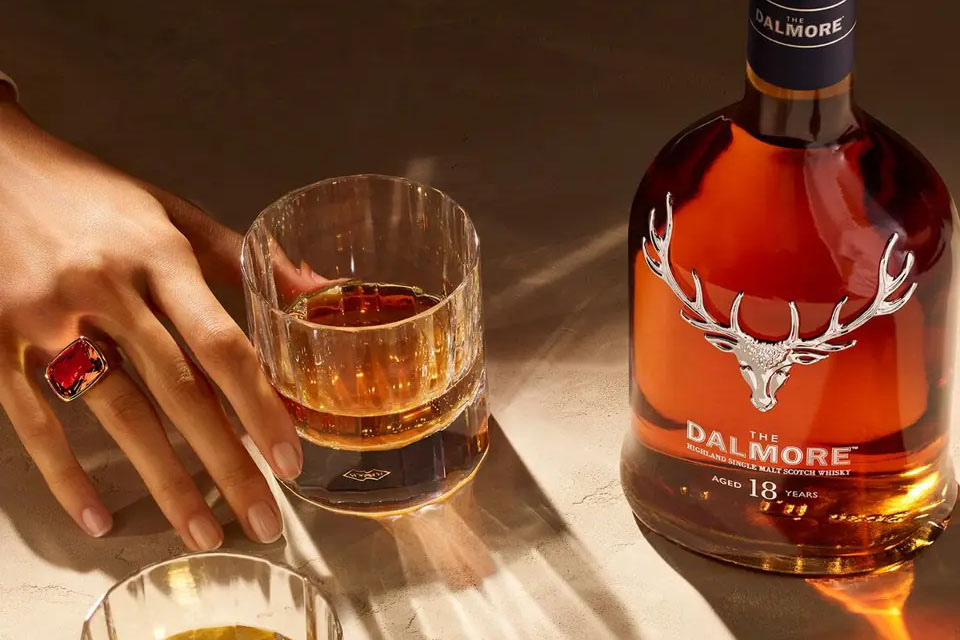 This image has an empty alt attribute; its file name is dalmore-18-years-old-2024.jpg